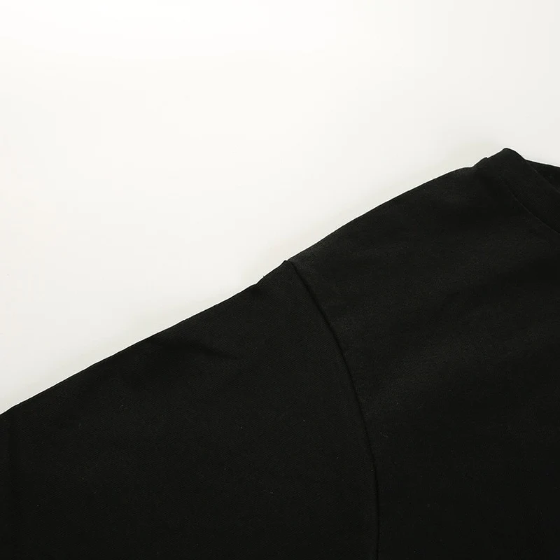 Crop Top T-Shirt Black - Image 17