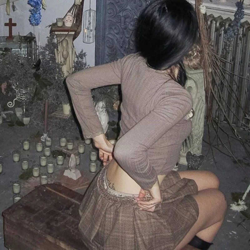 Fairy Grunge Long Sleeve Milkmaid Top - Image 5