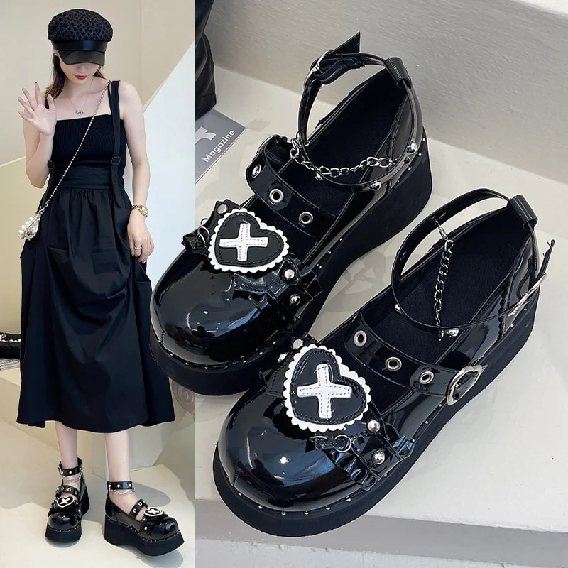 Gothic Lolita Heart Shoes Black White - Image 6