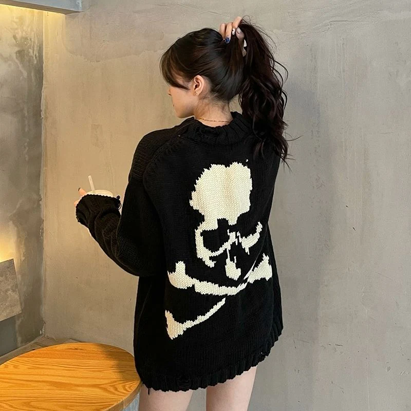 Gothic Skull Print Black Knitted Sweater - Image 12