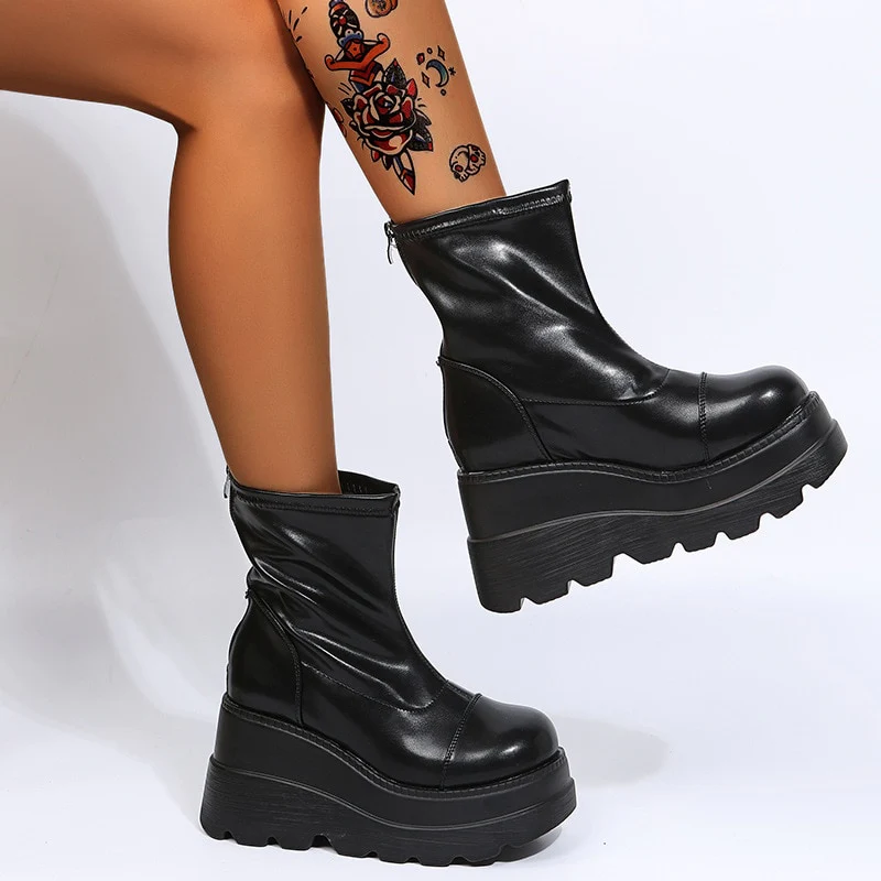 Grunge Platform Ankle Boots Black - Image 3