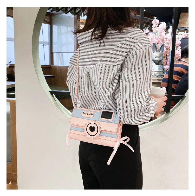 Kawaii Dream Camera Handbag - Image 14