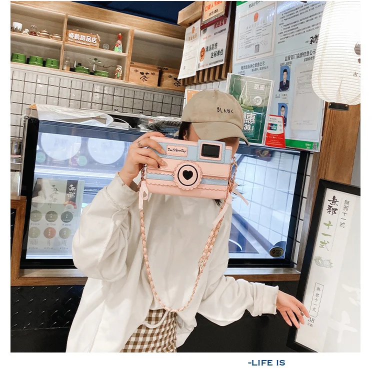 Kawaii Dream Camera Handbag - Image 8