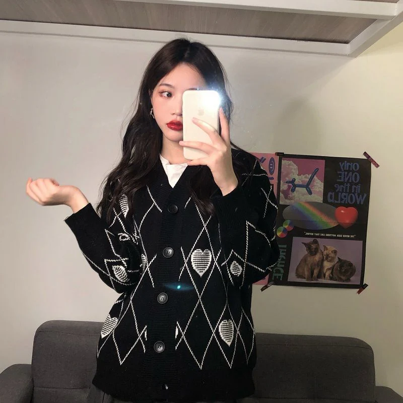 Knitted Cardigan Argyle Heart Sweater - Image 38