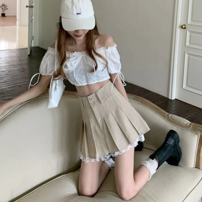 Korean Pleated Skirt Beige Lace Trim - Image 4