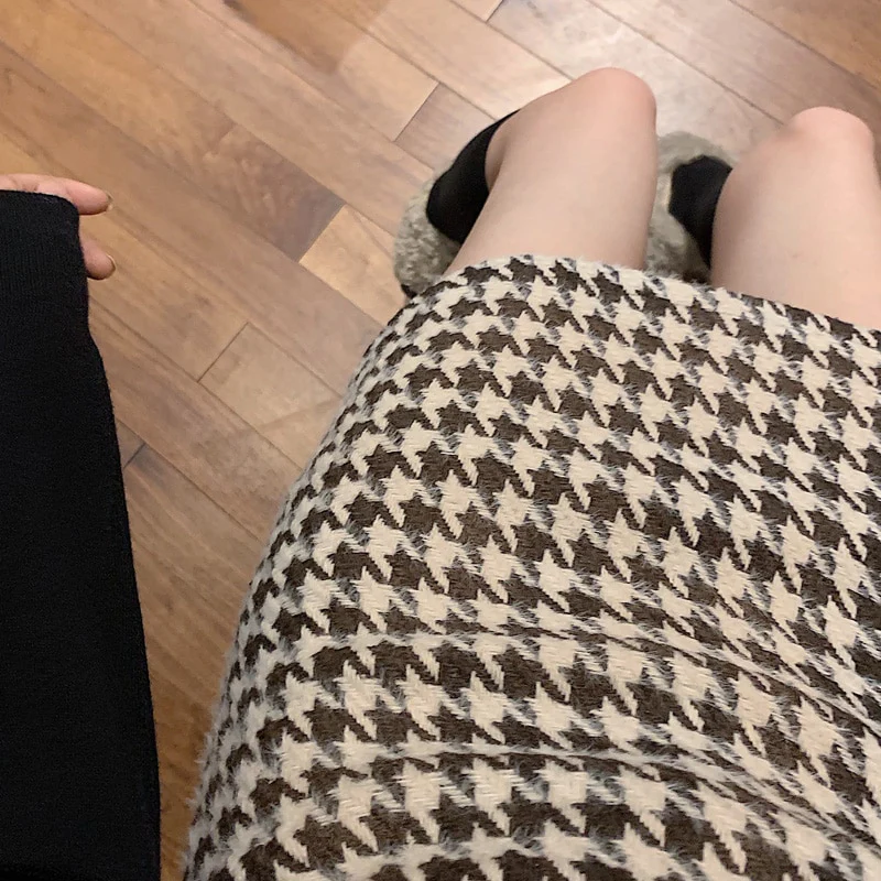 Retro Houndstooth Woolen Skirt - Image 8