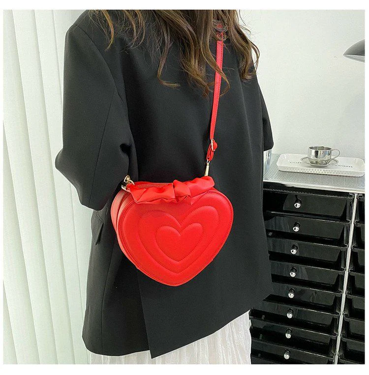 Y2K Aesthetic Retro Vintage Heart Shoulder Bag - Image 27