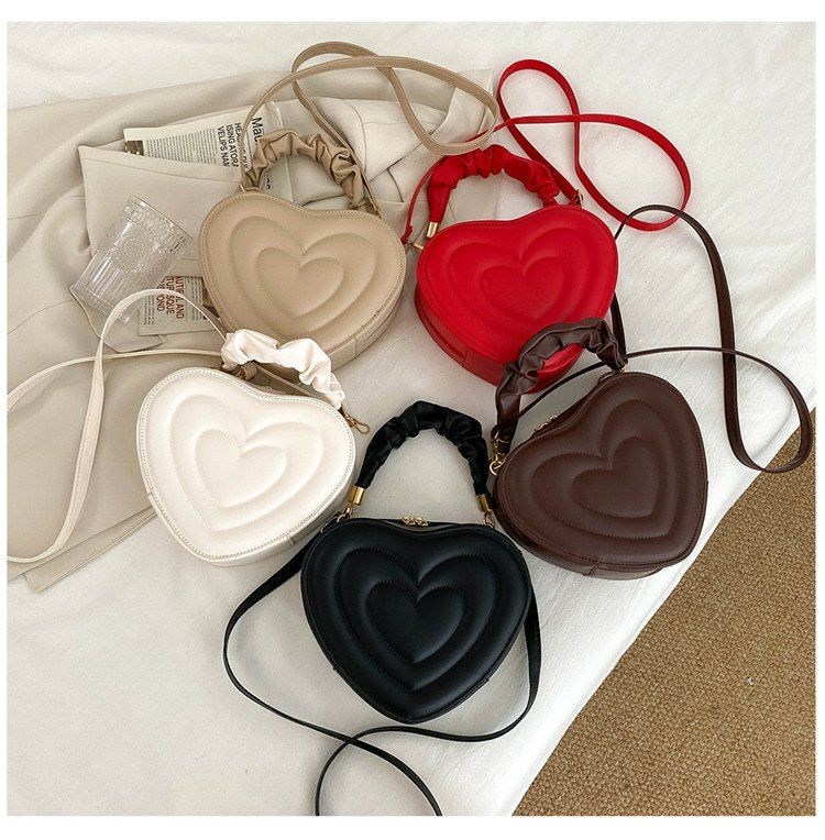 Y2K Aesthetic Retro Vintage Heart Shoulder Bag - Image 39